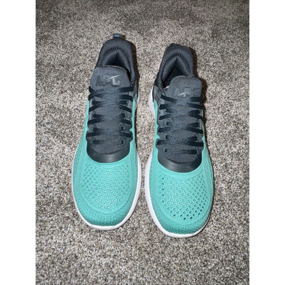 APL Shoes - APL Athletic Propulsion Labs Women’s Techloom Tracer Size 6